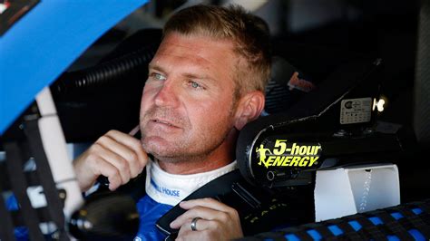 Michael Waltrip Racing closes due to poor results