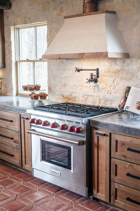 Fixer Upper: A Family Home Resurrected in Rural Texas | Southwest ...