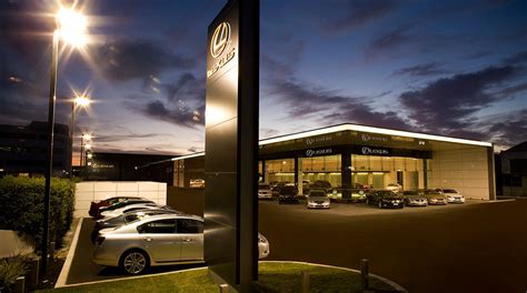 Lexus adds two more dealerships