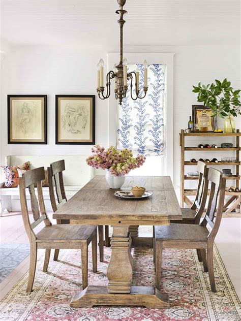81 Best Dining Room Decorating Ideas - Country Dining Room Decor