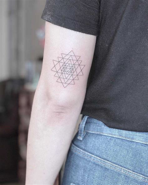 Sri Yantra tattoo - Tattoogrid.net