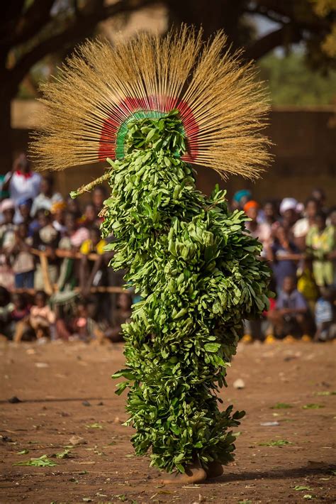 Festival des Masques de Dédougou, Burkina Faso | African masks, Mask ...