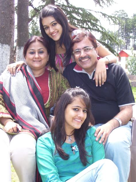 Bollywood Actress Kriti Sanon Family Photos | Real-Life Photos