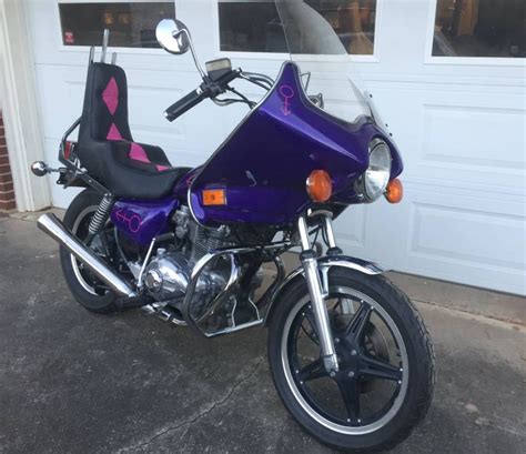 Purple Rain Replica – 1979 Honda CM400A Custom | Bike-urious