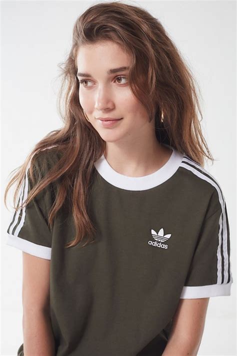 adidas Originals 3-Stripes Ringer Tee | Ringer tee outfit, Short hot ...