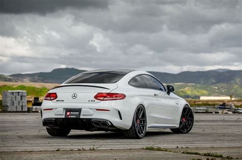 Mercedes-Benz C63 W205 White Vorsteiner V-FF 112 | Wheel Front