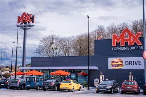 Nieraz tam, gdzie otwierał się Max Premium Burgers, zamykał się ...