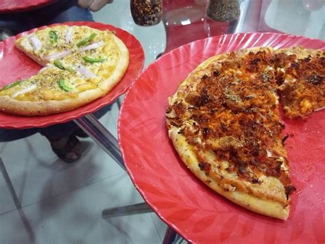 LAZIZ PIZZA, Dibrugarh - Restaurant Reviews, Photos & Phone Number ...