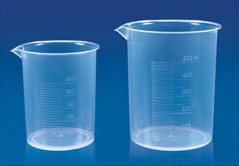 Polylab Round Plastic Beakers 500 ml - 11105 (Pack of 12) For ...
