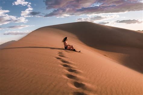 The Sand Dunes of Death Valley National Park - The Break of Dawns