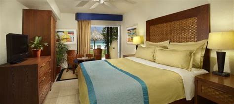 Aruba Accommodations | Aruba all inclusive, Honeymoon rooms, Aruba resorts