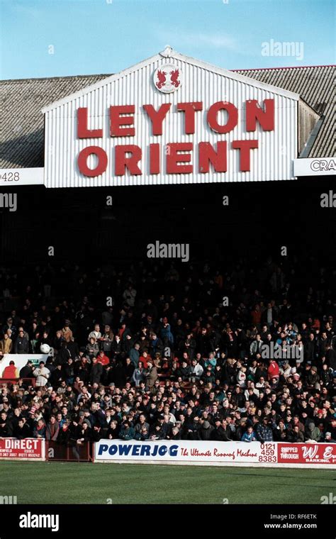 Leyton orient stadium london hi-res stock photography and images - Alamy