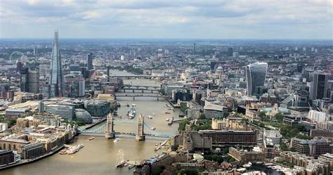 London Helicopter Tour - 50 Minute London Helicopter Ride