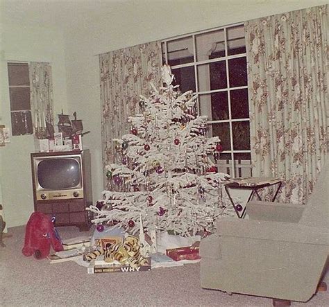 Christmas-1950s | Retro christmas, Christmas past, Vintage christmas