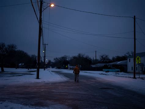 Power outages linger for millions as Texas faces 64-hour blackout ...