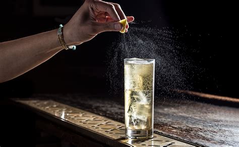 Japanese Whisky Highball Cocktail Recipe | PUNCH