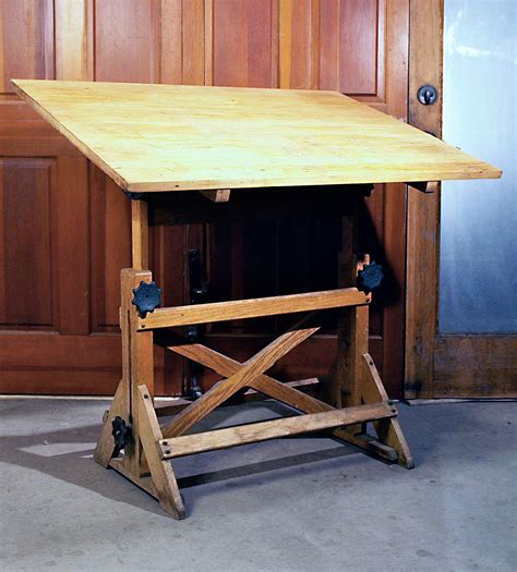 Old Drafting Table – HomesFeed