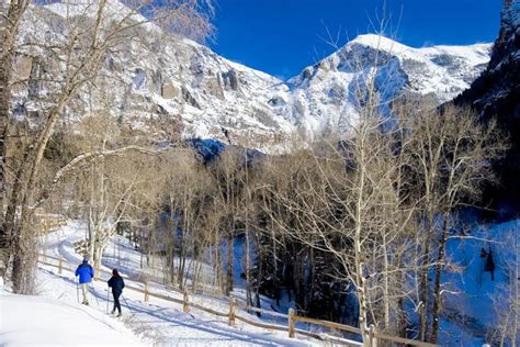 8 Best Winter Hiking Trails in the U.S.