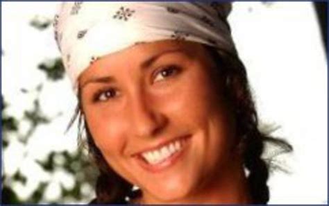 Julie Berry becomes the fourteenth castaway to be booted from 'Survivor: Vanuatu' - Reality TV World