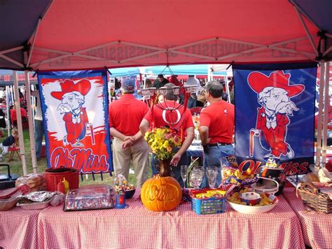 Tailgating in the Grove, Ole Miss - Georgia Game 09.30.2006 | Ole miss tailgating, Tailgate ...