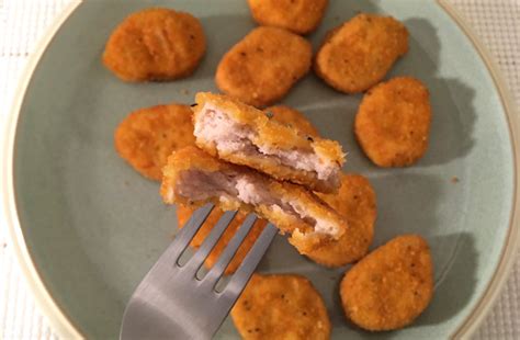 Banquet Chicken Nuggets Review – Freezer Meal Frenzy