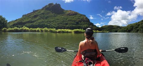 Kayaking on Kauai’s Wailua River | Hawaiian Airlines