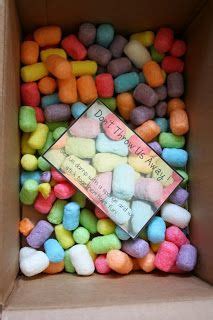 Pink and Green Mama: Just Add Water: Cornstarch Packing Peanut Art | Packing peanuts crafts ...