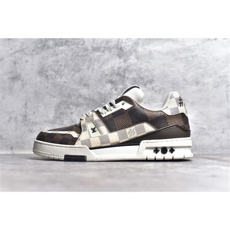 Louis Vuitton Trainer Sneaker Ebene 1AAST7