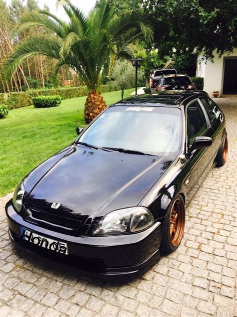 Ek3 hatchback from Portugal #Ek #hatchback #hondacivic #typeR #backyard ...