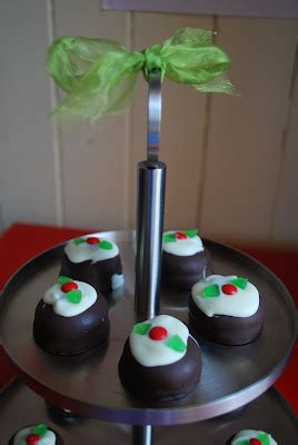 Busy Brissy Mum: Mini Chocolate Christmas Puddings