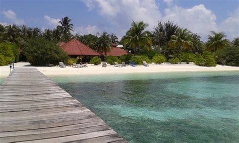 FUN ISLAND RESORT - UPDATED 2018 Reviews & Price Comparison (Bodufinolhu Island, Maldives ...