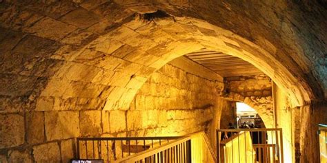 Inside Jerusalem's Western Wall Tunnels - Business Insider