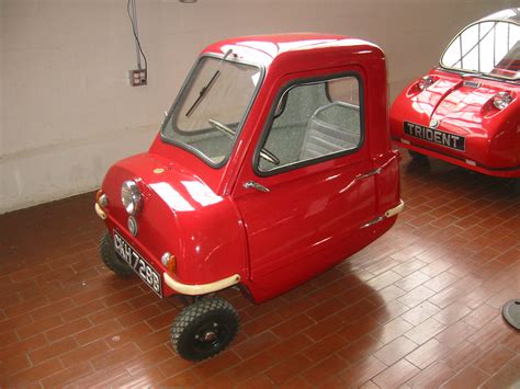 File:1965 Peel P50, The World's Smallest Car (Lane Motor Museum).jpg - Wikipedia