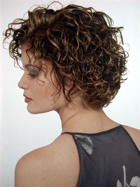 How To Cut Short Curly Wavy Hair Tips Steps And Hair Care - The 2023 Guide to the Best Short ...