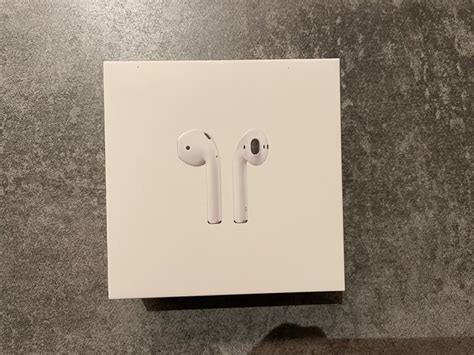 Apple AirPods (1st generation), Audio, Earphones on Carousell