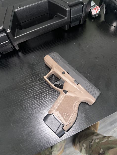 What you guys think of the gx4 international fde? : r/Taurus_firearms