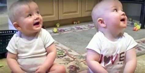 These funny little kids parodied their father’s sneezing in a funny way ...