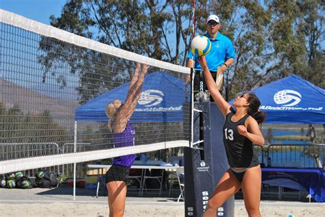 Sand Volleyball: Development of program is a team effort – Daily Sundial