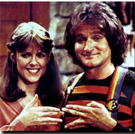 Mork from Ork... Nanu Nanu | Childhood tv shows, Mork & mindy, Robin williams