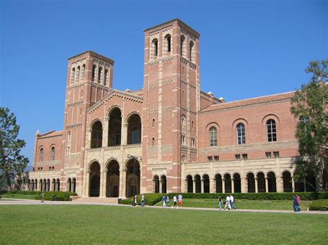 File:Royce Hall, University of California, Los Angeles (23-09-2003).jpg - Wikimedia Commons