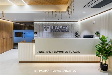 Modern Hospital Interior Design In Ahmedabad - Prashant Parmar Architect