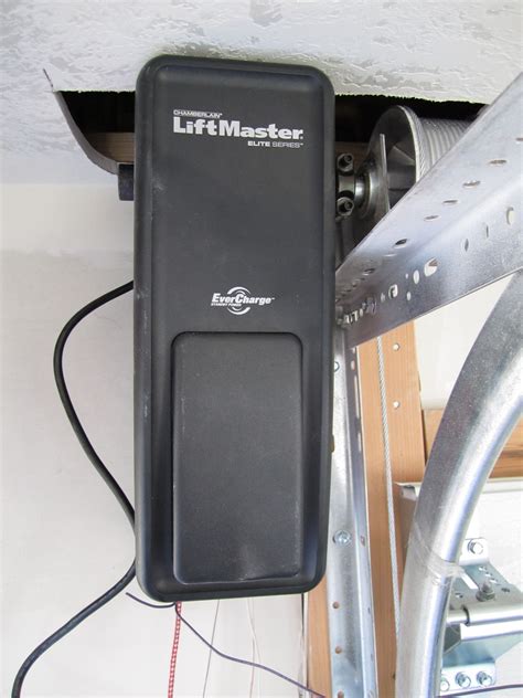 11 Sample Garage Door Light Flashing Liftmaster With DIY | Modern Garage Doors