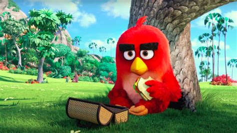 Watch the first full-length trailer for the official Angry Birds movie