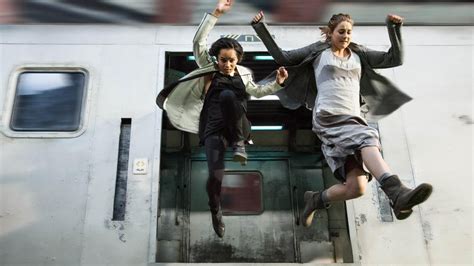 PHOTOS: Scenes from the movie 'Divergent' - ABC7 Los Angeles