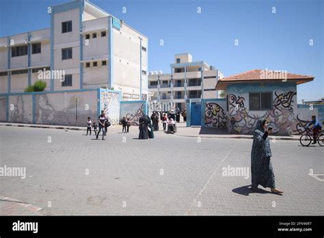 Khan Younis, Gaza Strip, Palestinian Territories. 15th May, 2021. A ...