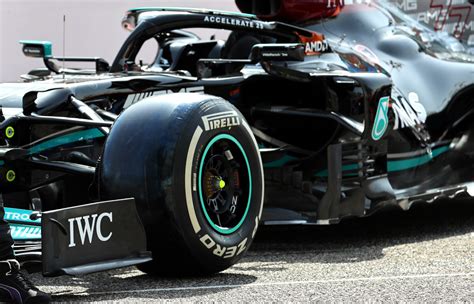 Mercedes W12's floor secrets revealed in testing | PlanetF1 : PlanetF1