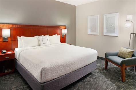 Hotels in Raleigh Cary, NC | Courtyard Raleigh Cary