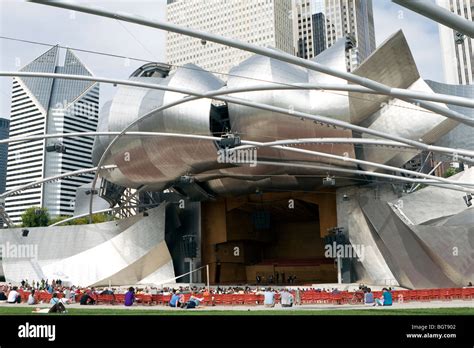 Millennium Park Amphitheater, Chicago, Illinois, USA, North America Stock Photo - Alamy