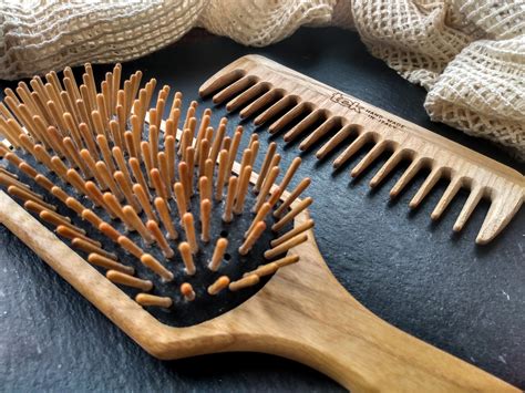 Wooden Hair Brush Review - The Benefits and TEK - a Hopeful Home