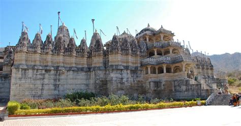 TEMPLE ARCHITECHTURE: DILWARA TEMPLE